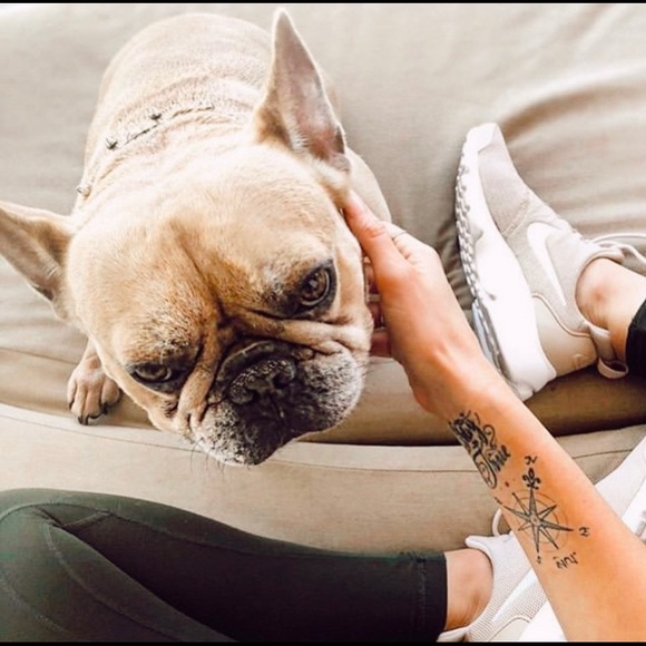 Meet your Posher, Erin - Picture 10 of 11